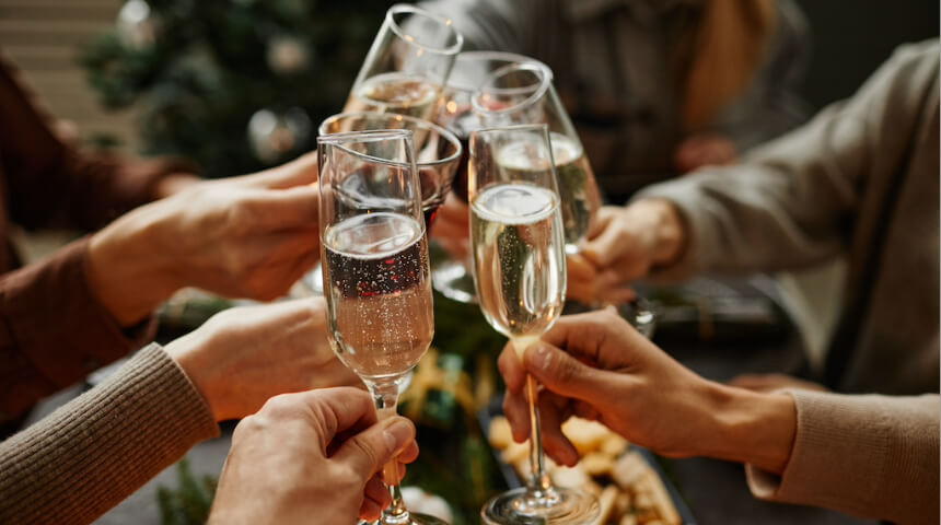 Surprising Reasons To Limit Drinking During the Holidays