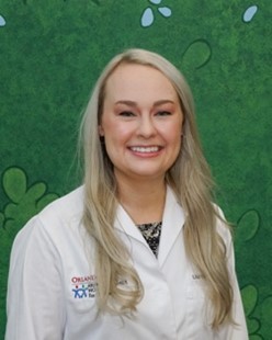 Picture of Lauren Toy, MD