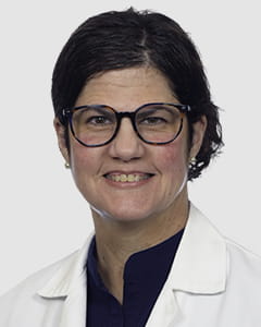 Murillo-Aristondo_Lissette_Labcoat_Web