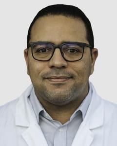 Mota_Aquino_Labcoat_Web