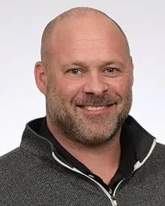 Bobby Helmedag