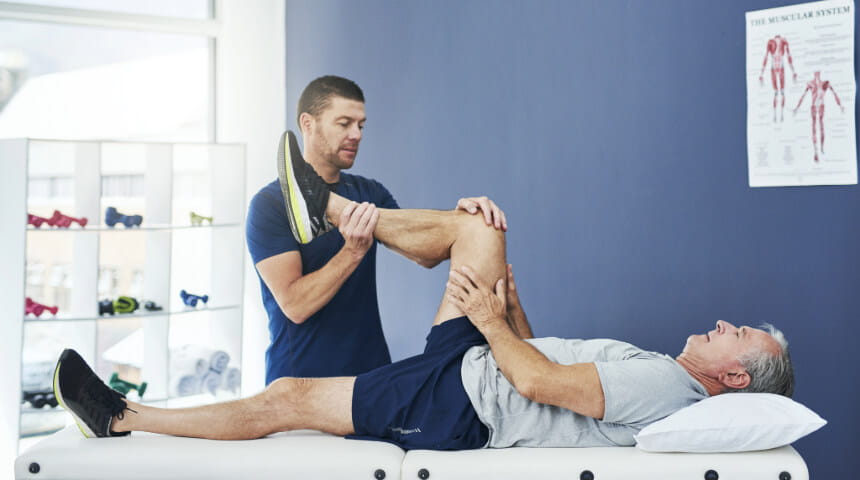 Having Your Knee Replaced? Here’s What To Expect
