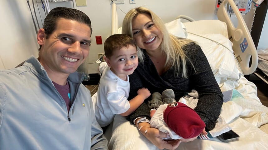 Nursing Mom Suffers from Rare Condition that Fractures Bones 
