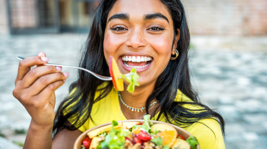 How the Food-Mood Connection Affects Your Mental and Physical Health