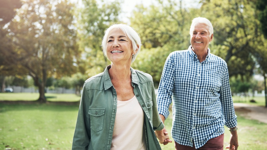 Feel Good—At Any Age: Learn the Tips for Healthy, Active Aging