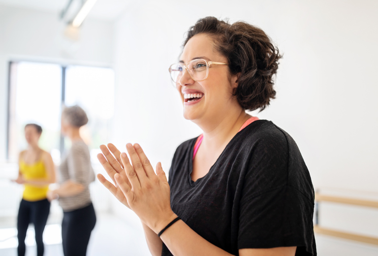 woman clapping